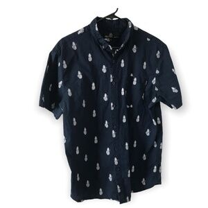Molokai surf co 100% cotton pineapple print button down shirt